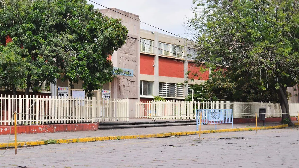 escuelas (2)